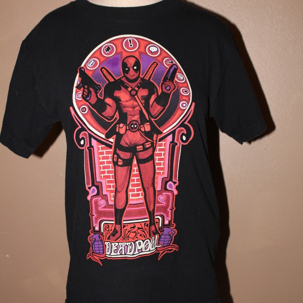 Mighty Fine "Deadpool" Shirt